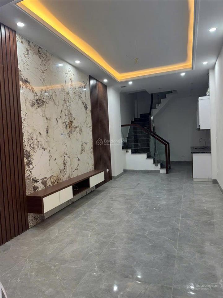 7.35tỷ nhà xây mới hồ tùng mậu đại học ngoại thương giá rẻ