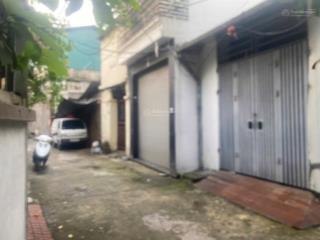 Ngọc thụy lô góc bán đất tặng nhà cấp 4 xây chắc chắn có gác xép rộng ô tô vào tận nơi