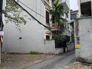 Bán gấp 2 lô đất đẹp ngọc lâm, lô 1 góc siêu hiếm gần mipec long biên, ô tô vào đất