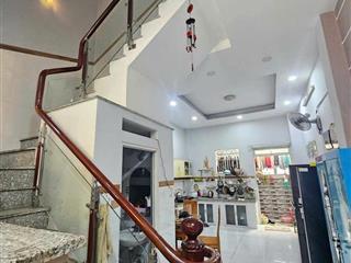Nhà Đẹp 3 Tầng 4,2 x15m  Tân Chánh Hiệp Quận 12 Hẻm Xe Hơi ShR