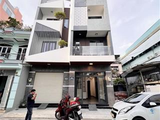 Cần ra nước ngoài gấp tôi bán nhà giá ngộp 3tỷ950/78,3m2. trương quyền võ thị sáu q.3