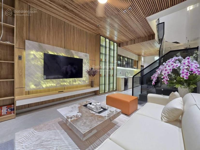 Nhà lê văn thọ  p14  gò vấp gần cv làng hoa, 5mx13,2m, lầu đúc, 4pn. giá 2tỷ860 cho thuê 18tr/th