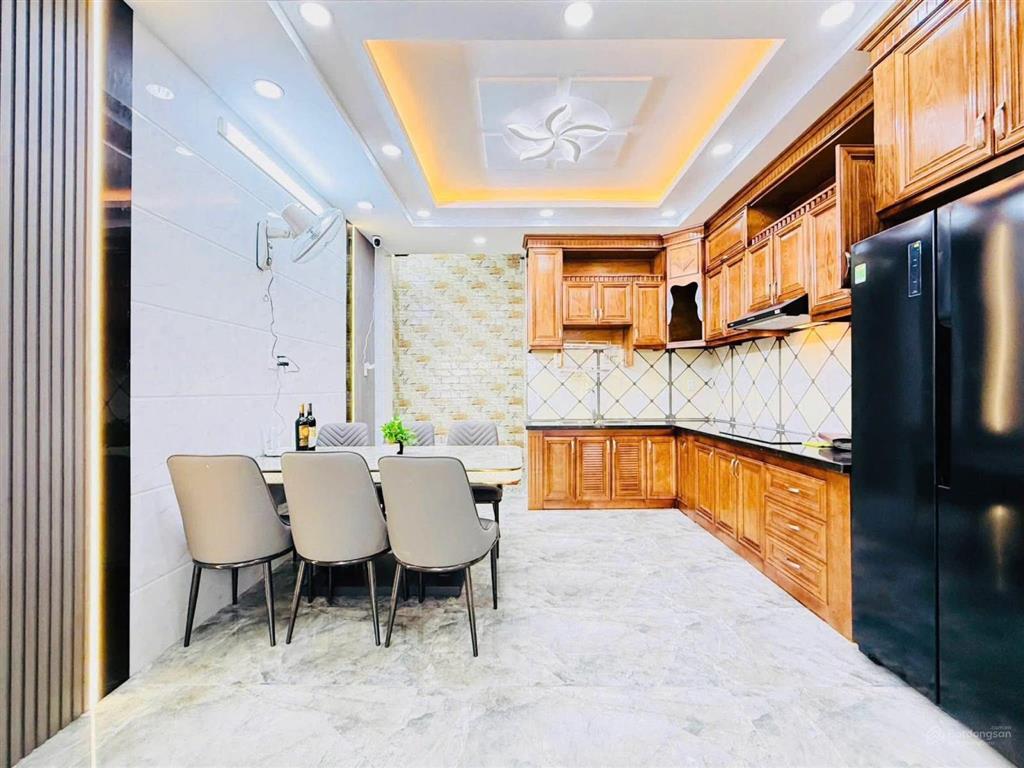 Bán nhà giá ngộp nhà diên hồng, bình thạnh giá 4,18tỷ/ 5,1mx12m. sổ sẵn hoàn công đầy đủ