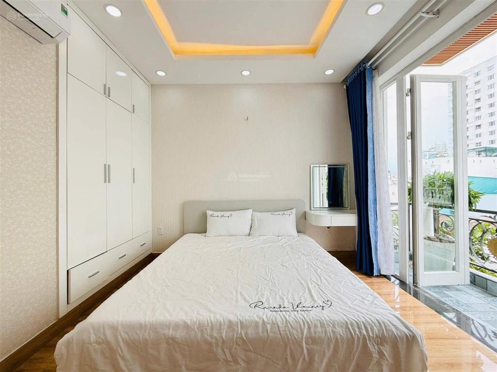 Bán nhà giá ngộp nhà diên hồng, bình thạnh giá 4,18tỷ/ 5,1mx12m. sổ sẵn hoàn công đầy đủ