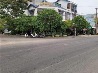 Bán nhà góc 2 mặt tiền vị trí đắc địa hoàng minh thảo