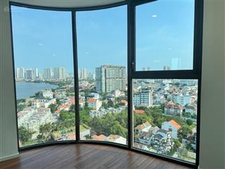 Căn góc view sông trục 08, tầng cao. giá chốt 13.5 tỷ. loại full kính cong đẹp nhất. xem nhà được