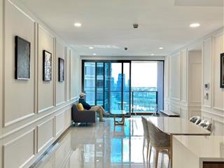 Bán nhanh 17.8 tỷ bao full hết. căn 3pn diện tích 133m2 (trục gh14)  dt lớn  view hồ bơi, quận 1