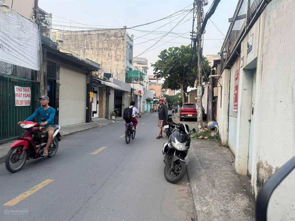 Phan huy ích  5m x 10m x 4 tấm  hxh sát mặt tiền  5.9 tỷ