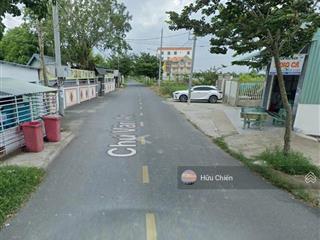 Chính chủ gửi bán lô đất tiềm năng tại tân lân, cần đước, long an, cách đường chu văn an chỉ 200m.