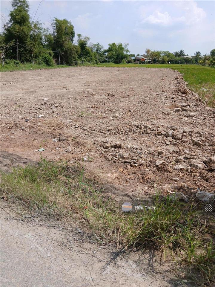 Bán đất full thổ cư giá 720 triệu tại tân phú, đức hòa, long an, 201m2. shr