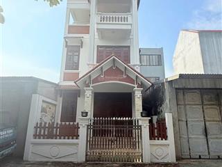 1căn nhà 3tầng 101m sẵn nội thất đến ở tại phú nhi thanh lâm mê linh