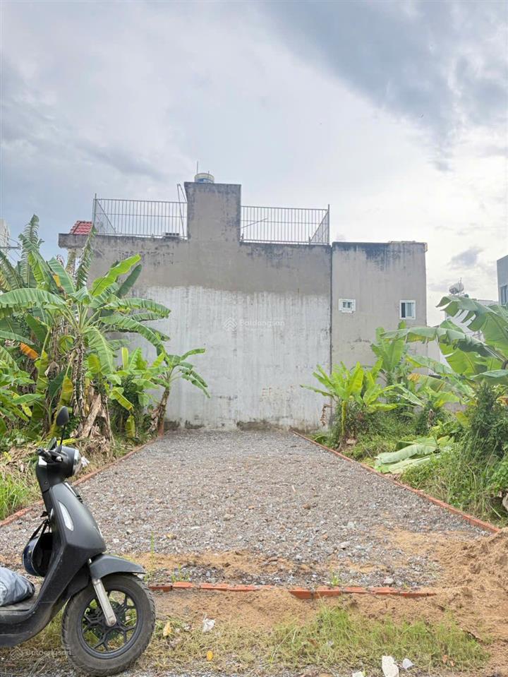 Chính chủ cần tiền cắt lỗ 300 triệu lô đất long thạnh mỹ quận 9 dt 71m2 mt 7m giá tl