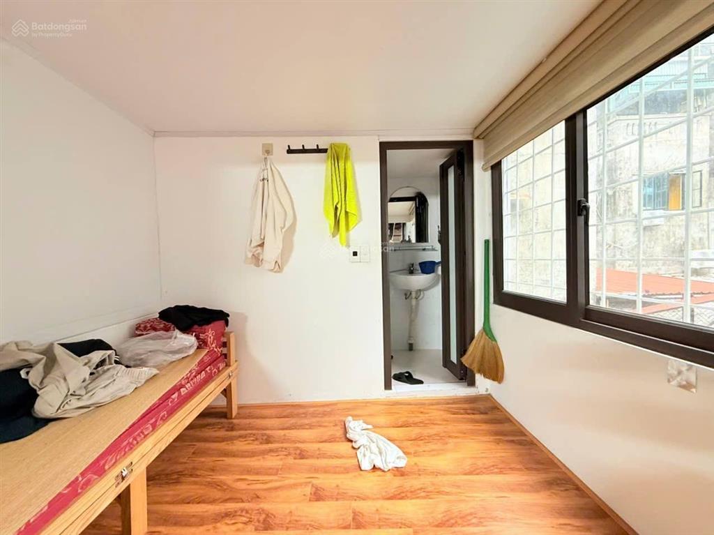 Lô góc dân xây, 20m ra ô tô, dt 22m2*5t, mt 4m, cực nông 50m ra mp, chào 5 tỷ