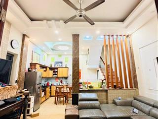 Giá đầu tư! ngõ thông gần ô tô, 1p ra mp xã đàn, dt 30m2*5t, mt 5m, chỉ 6 tỷ dân xây