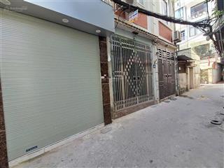 Mặt ngõ nông, trước nhà 3m, thông gần ô tô, dt 34m2, mt 3,5m, chỉ 6,5 tỷ hoàng mai