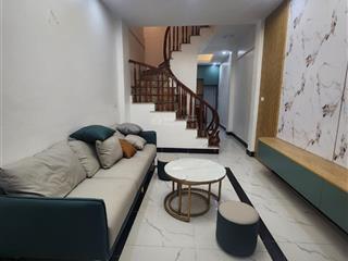 Hơn 4 tỷ nhà 36m2, 5 tầng giáp tứ hiệp, vũ lăng, ngõ thẳng tắp