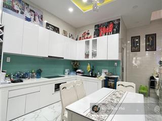 Bán nhà lạc long quân ngã tư bảy hiền p.11 tân bình  3 tầng  62m2 (4m x 15.5m) giá 7,5 tỷ tl