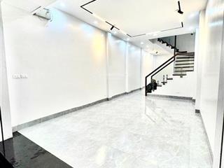Tt cầu giấy, vài bước ra mặt phố, ô tô, kinh doanh sầm uất, ngõ thông