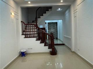 Siêu phẩm tt cầu giấy, lô góc, hai thoáng vĩnh viễn, nhà mới ở ngay.