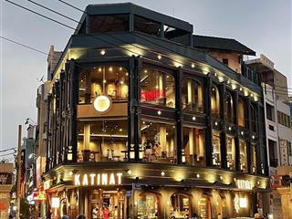 Dòng tiền ~5% góc 3 mt châu văn liêm , 10x10, 6 tầng thang máy, hd thuê 250tr/th, chỉ 63 tỷ