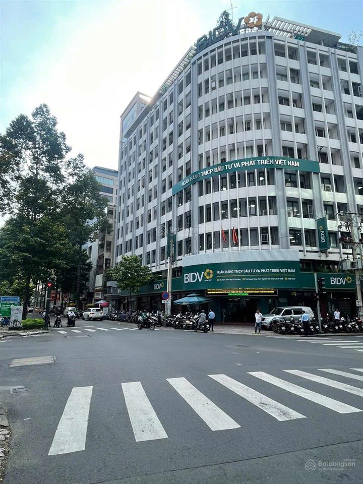 Bán gấp khách sạn 7 tầng thang máy, mặt tiền nguyễn công trứ, sẵn hd thuê 88 triệu/tháng, chỉ 43 tỷ