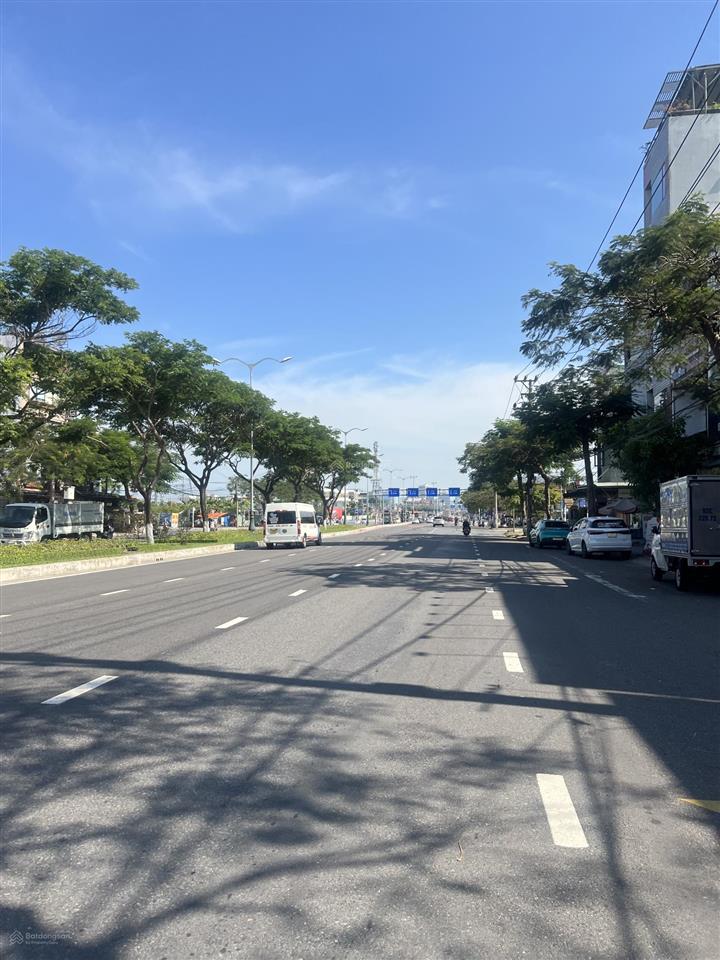Lô mt đẹp 125m2 lê văn hiến đường lớn 48m, sát hồ xuân hương, cách biển 1km, xây căn hộ, vp, kd