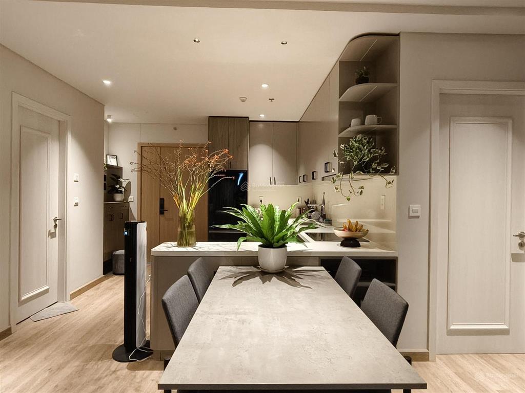 Cho thuê căn hộ 2 ngủ đẹp nhất dự án the minato residence