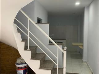 Bán nhà hẻm 4.5m  489/ huỳnh văn bánh, p13, phú nhuận  28m2  2 lầu