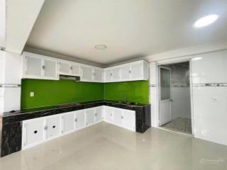 Bán gấp nhà kp1 phường tân phong sát bên cư xá phúc hải đường xe hơi. chỉ 1 tỷ 990 triệu