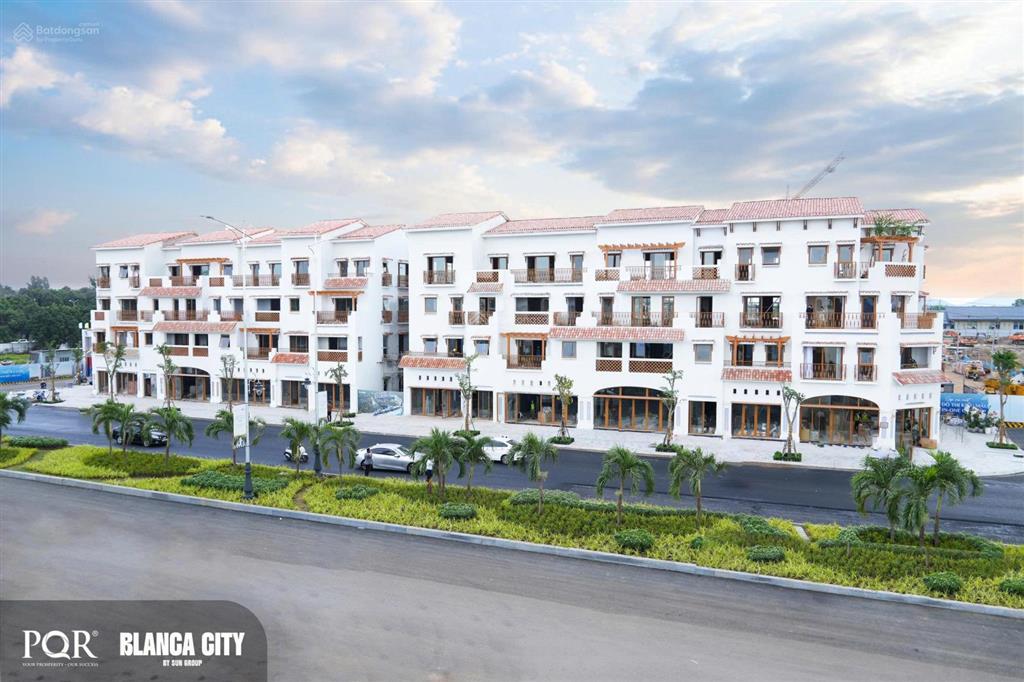 Hướng đông bắccăn độc quyềnnhà phố blanca citysun group vũng tàu  0911 323 ***