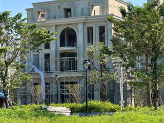 Bán gấp lô liền kề hơn 100m2 vị trí ngã 3 view công viên siêu đẹp, giá chỉ 25tr/m2 sổ sẵn sang tên