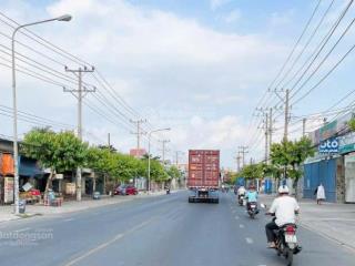 Bán đất mặt tiền dt743  ngang khủng 9m  gần trung tâm y tế dĩ an