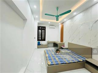 Bán nhà phân lô quân đội thanh xuân, 4 tầng, 5pn, gần ô tô, an sinh tốt, vào ở ngay, rất tiện ích