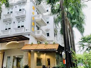 Bán tòa nhà phạm văn nghị phú mỹ hưng quận 7  148m2  6 tầng  có thang máy  17p chdv  55 tỷ