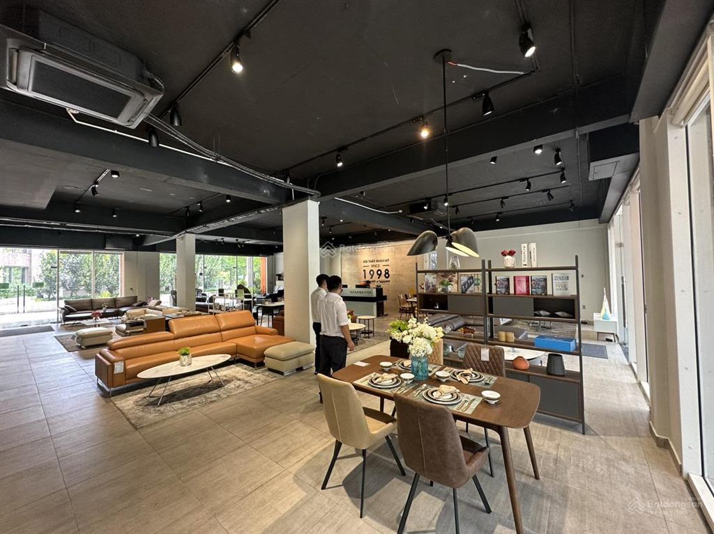 Mặt bằng tầng trệt shophouse sala sarimi sala diện tích 200m2, 290m2 giá thuê 70 triệu95 triệu/th