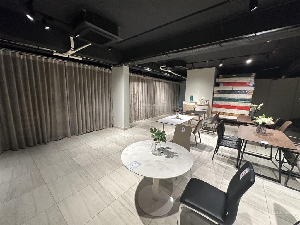 Mặt bằng tầng trệt shophouse sala sarimi sala diện tích 200m2, 290m2 giá thuê 70 triệu95 triệu/th