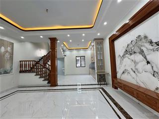Tài chính 2tỷ150 có ngay nhà cách chợ an phú đông 100m, cách trường đh nguyễn tất thành 50m