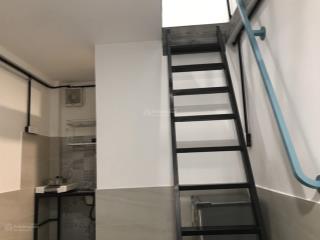 Giảm 500k tháng đầu cho bạn nào ở 1 mình phòng gác cao thoáng sáng gần q1, 2 trung tâm