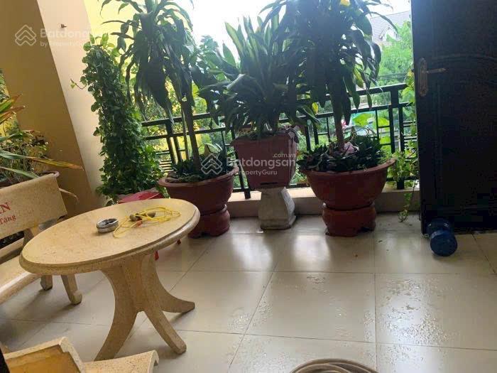 Biệt thự sân vườn mt đường trần thái tông, tân bình. 4 tầng + bán hầm 340m2 giá bán 66 tỷ