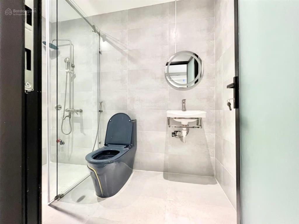 Cho thuê 2pn  2 ban công  thang máy  bảo vệ | ngay botanic tower | phan đăng lưu, phú nhuận