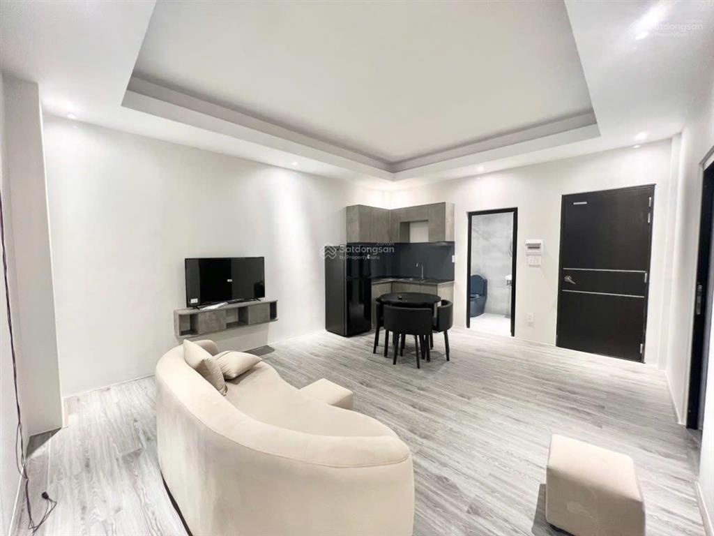 Cho thuê 2pn  2 ban công  thang máy  bảo vệ | ngay botanic tower | phan đăng lưu, phú nhuận