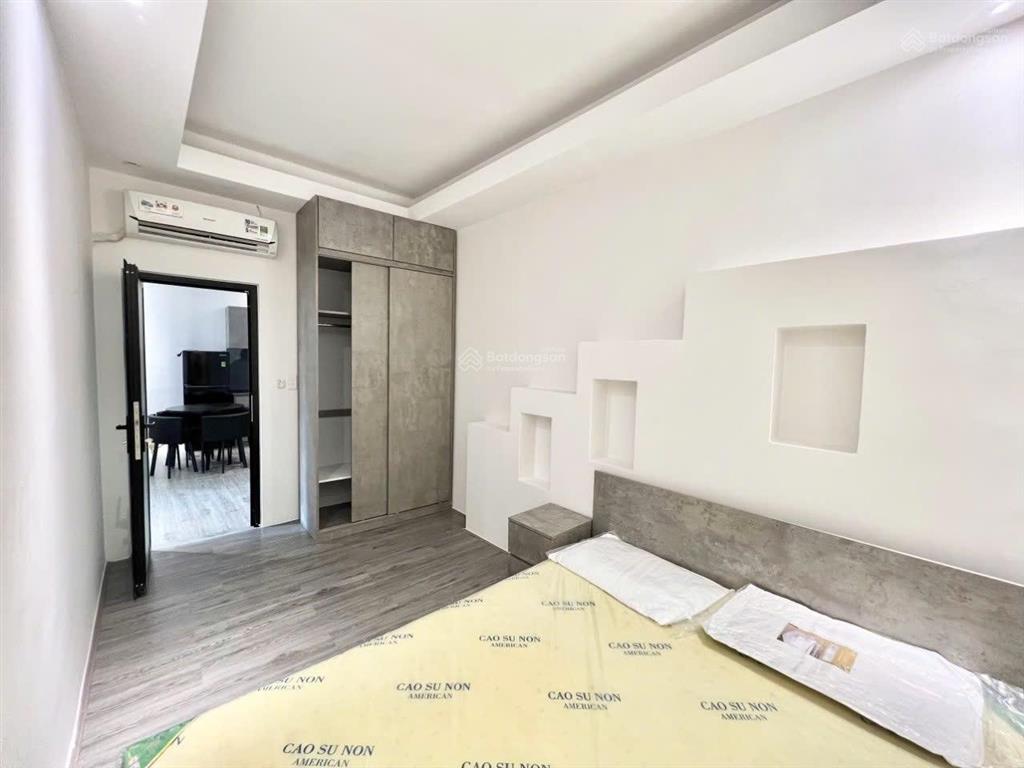 Cho thuê 2pn  2 ban công  thang máy  bảo vệ | ngay botanic tower | phan đăng lưu, phú nhuận