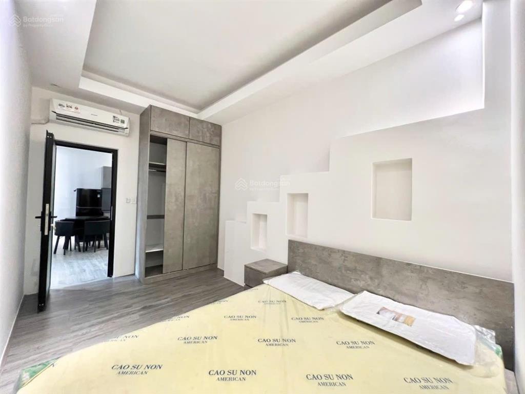 Cho thuê 2pn  2 ban công  thang máy  bảo vệ | ngay botanic tower | phan đăng lưu, phú nhuận