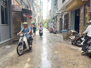Cho thuê nhà cấp 4 diện tich 108m kinh doanh ô tô đỗ cửa giá nhỉnh 20 tr