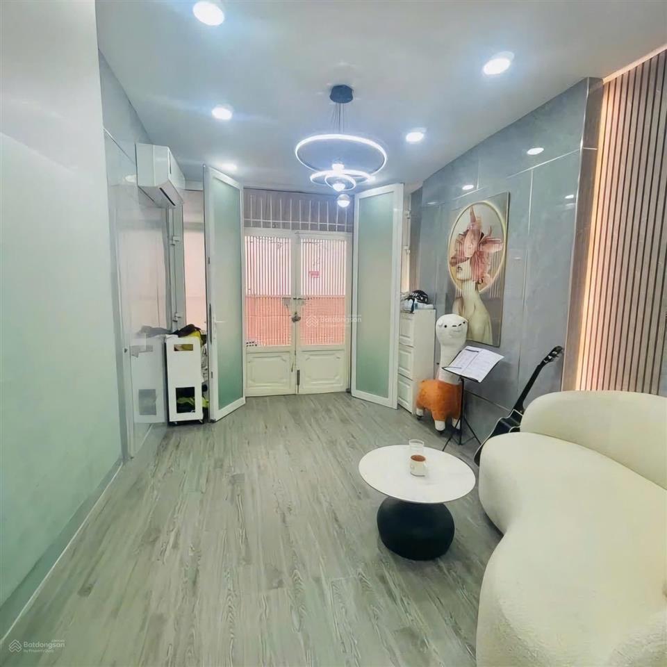 [PHƯỜNG XUÂN HOÀ - QUẬN 3] BÁN NHÀ TRUNG TÂM SIÊU PHẨM 4 TẦNG FULL NỘI THẤT GIÁ CỰC TỐT CHỈ 4.7 TỶ!