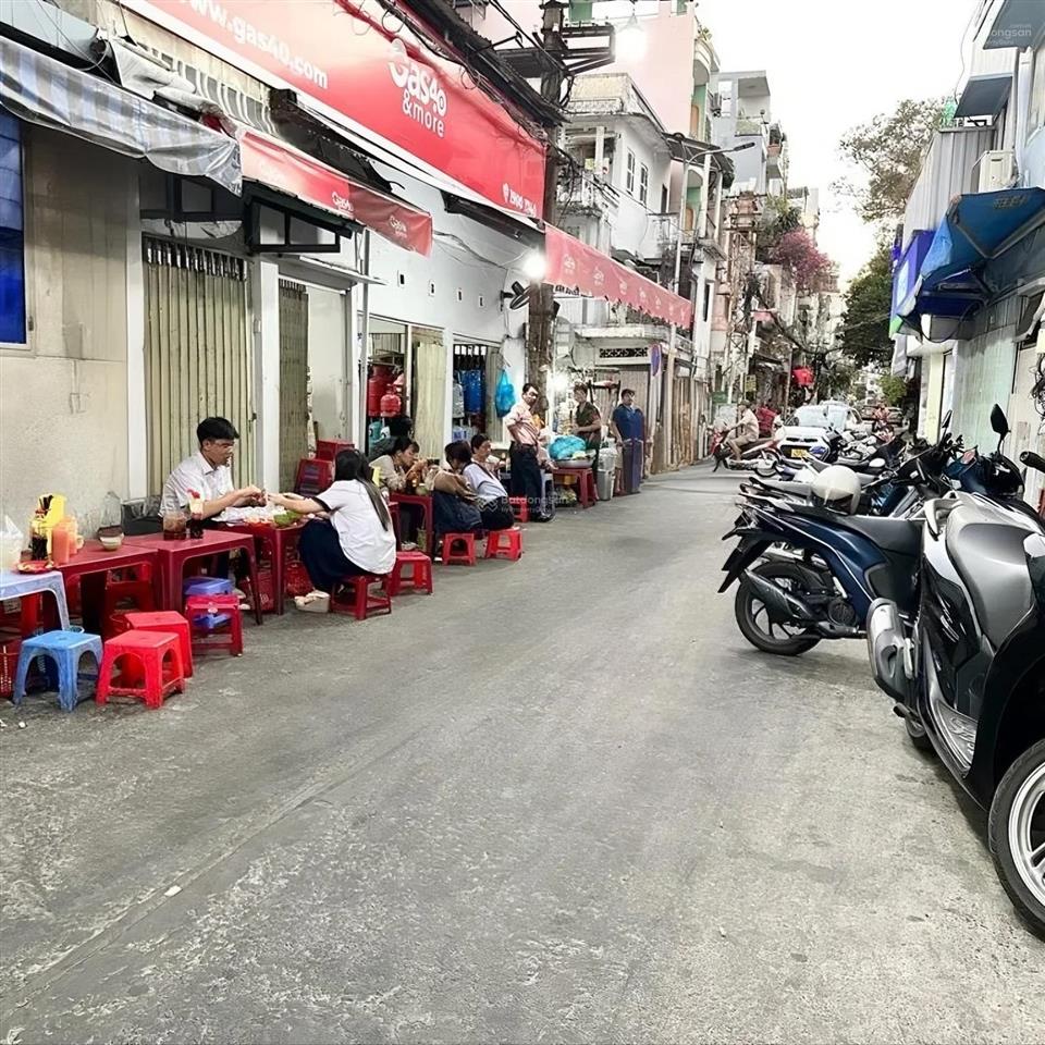 [PHƯỜNG BÀN CỜ] BÁN NHÀ HXH NGAY CHỢ VƯỜN CHUỐI TRONG KHU CƯ XÁ ĐÔ THÀNH, CHỈ HƠN 5 TỶ