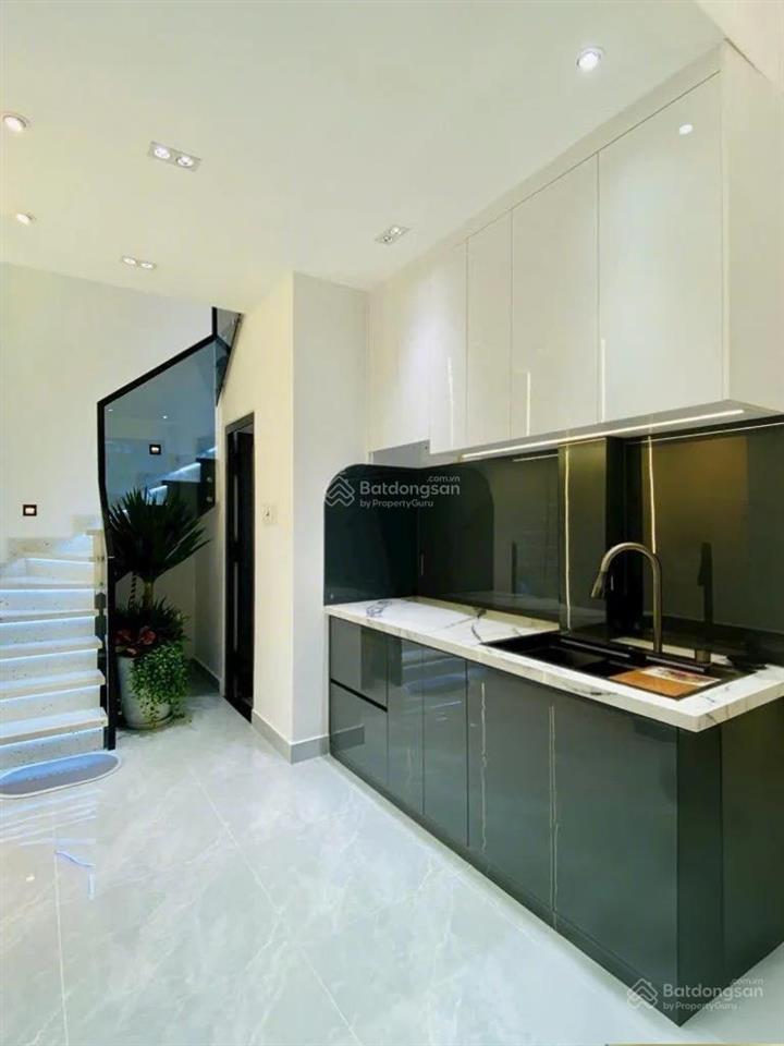 [PHƯỜNG BÀN CỜ] BÁN NHÀ QUẬN 3  VỊ TRÍ ĐẸP, HẺM 4M THÔNG  3PN, SỔ HỒNG RIÊNG  CHỈ 5.7 TỶ