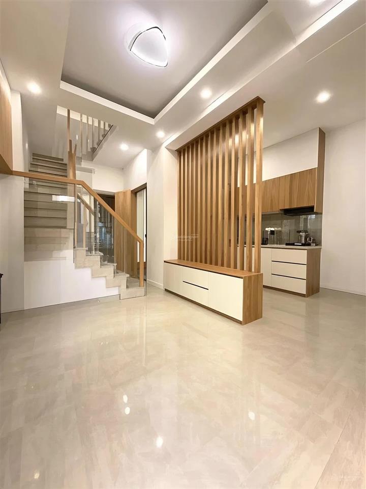 [PHUÒNG HOÀ HƯNG] BÁN NHÀ ĐẸP TẶNG FULL NỘI THẤT ĐƯỜNG HÒA HƯNG 42M 3PN GIÁ CHỈ 5.95 TỶ