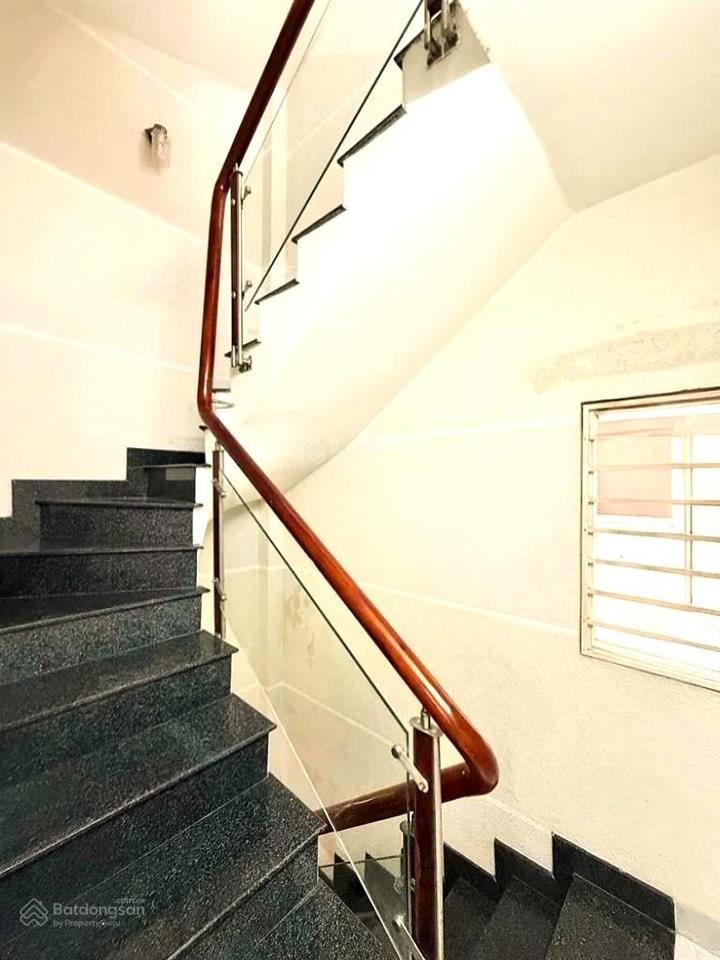 [PHUÒNG BÀN CỜ] BÁN NHÀ MỚI 5 TẦNG HXH, NGUYỄN THIỆN THUẬT, GẦN CHỢ BÀN CỜ, GIÁ CHỈ HƠN 9 TỶ