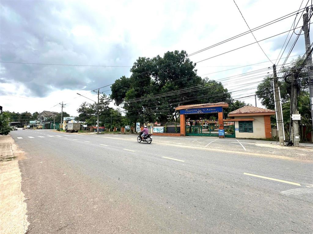 Bán đất mặt tiền thành phố hồ chí minh 200m2 bán đúng giá 790tr shr